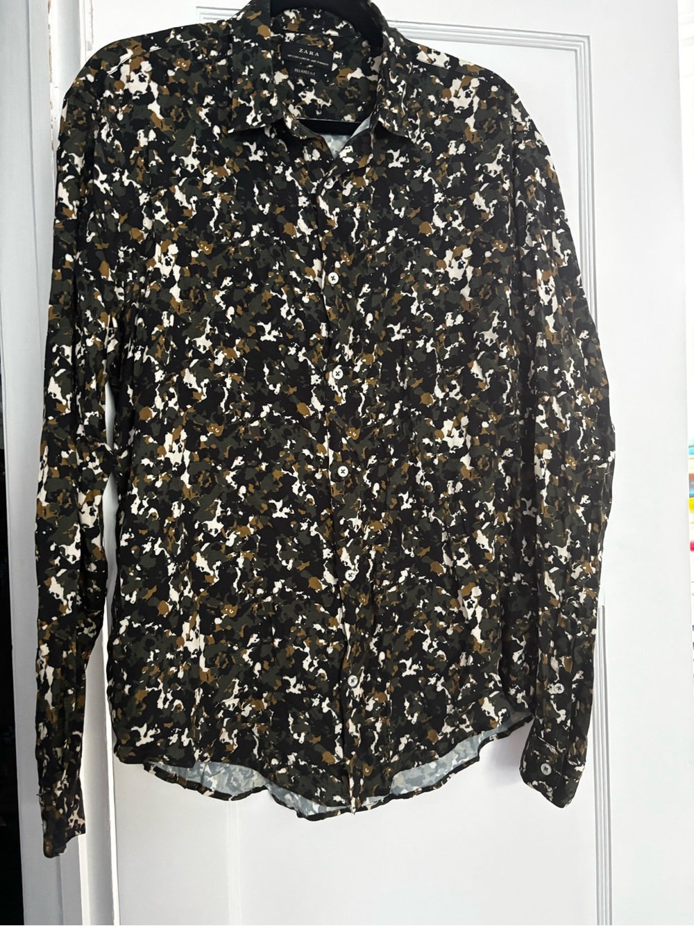 Zara Men’s Olive, Black & White Camouflage-Style Button-Down Shirt